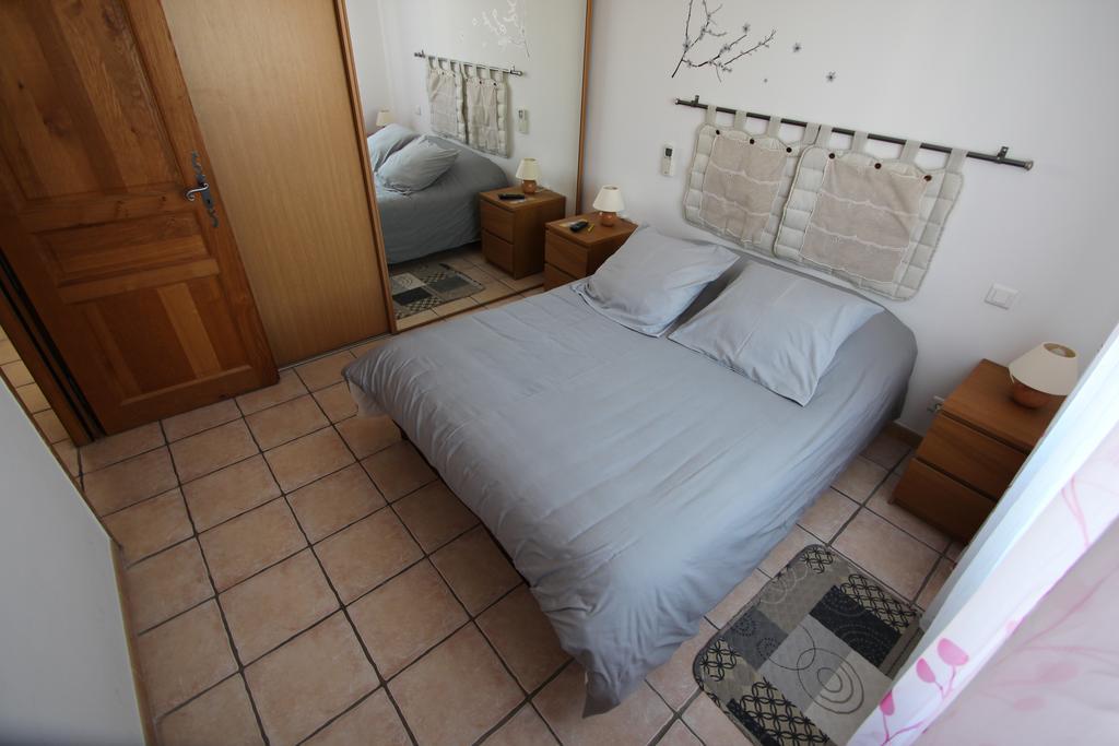 Hôtel et Résidence de la Transhumance Saint-Martin-de-Crau Chambre photo