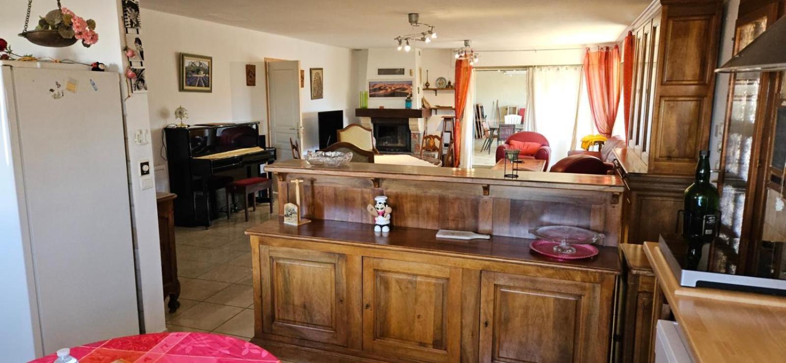 Hôtel et Résidence de la Transhumance Saint-Martin-de-Crau Extérieur photo
